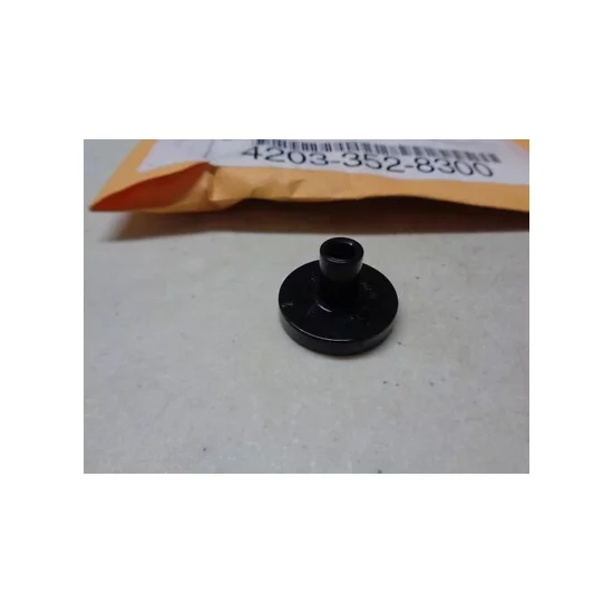 STIHL  Kołpak 4203 352 8300